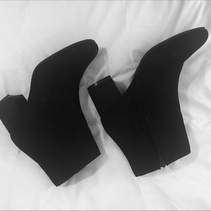 Old Navy Black Suede Booties
